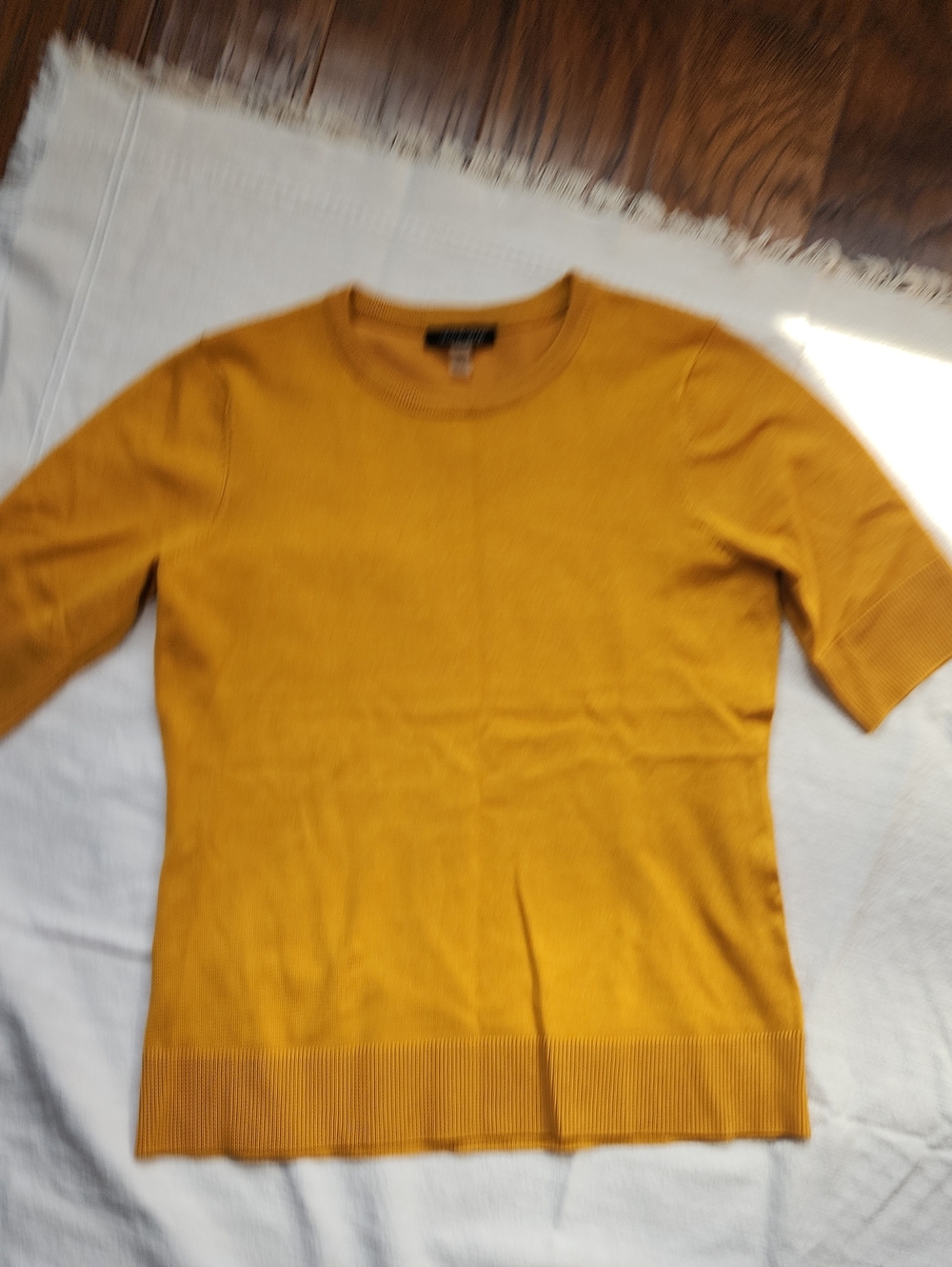 Women’s Mustard Short-Sleeve Sweater